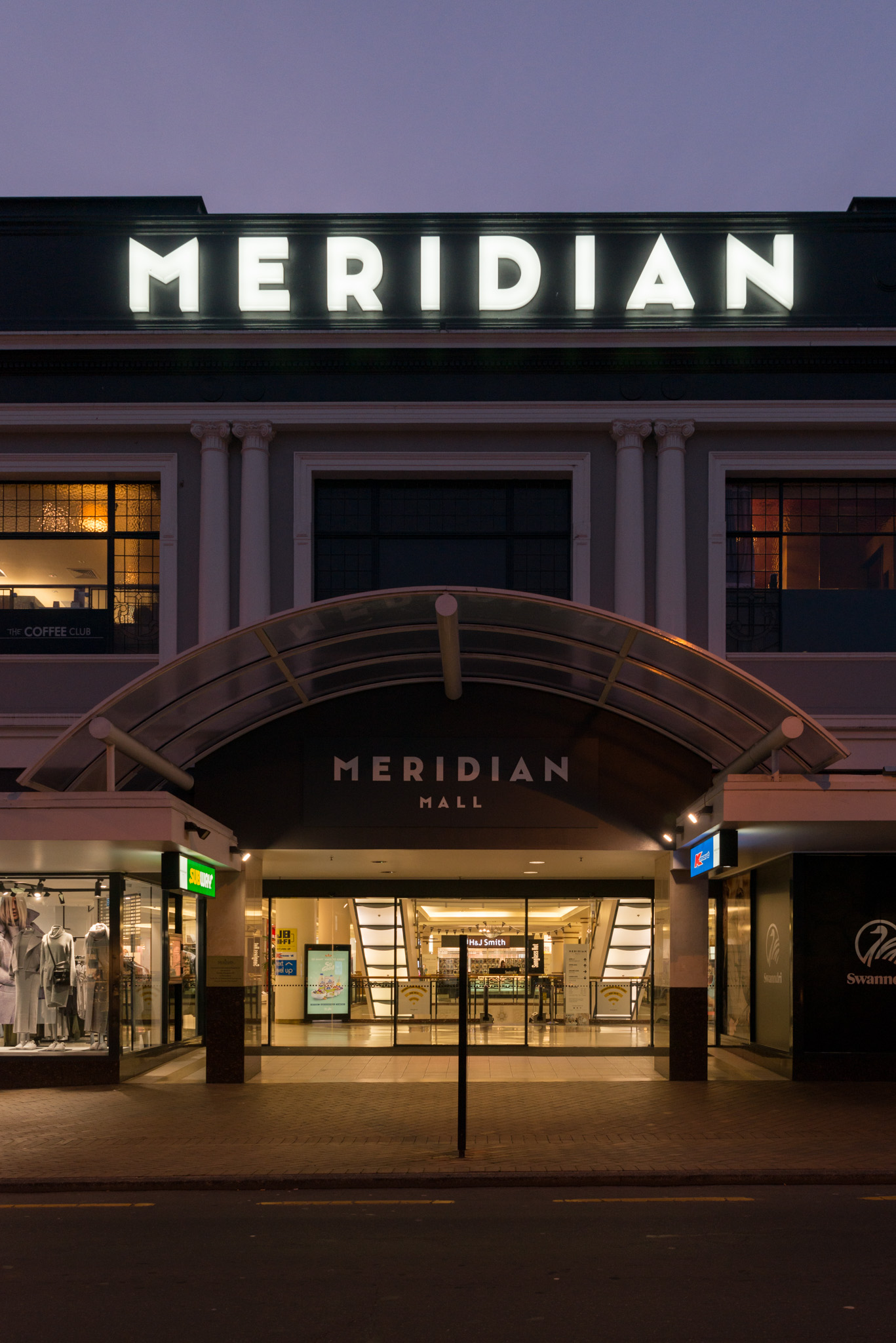 Illuminated LED signage dunedin made