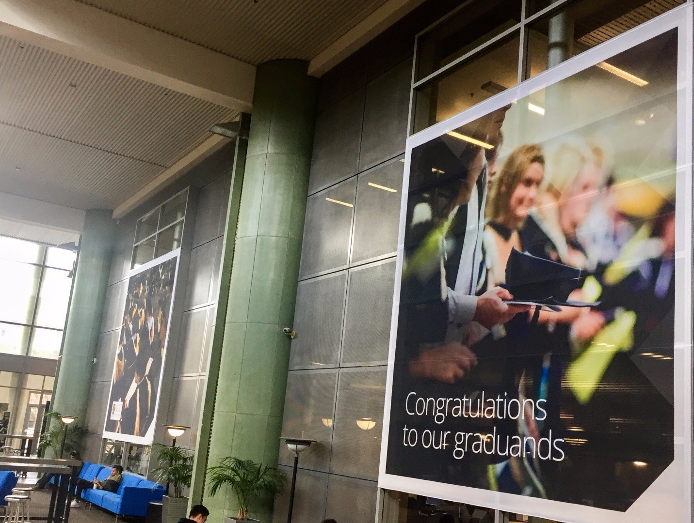 university signwriters dunedin banner display