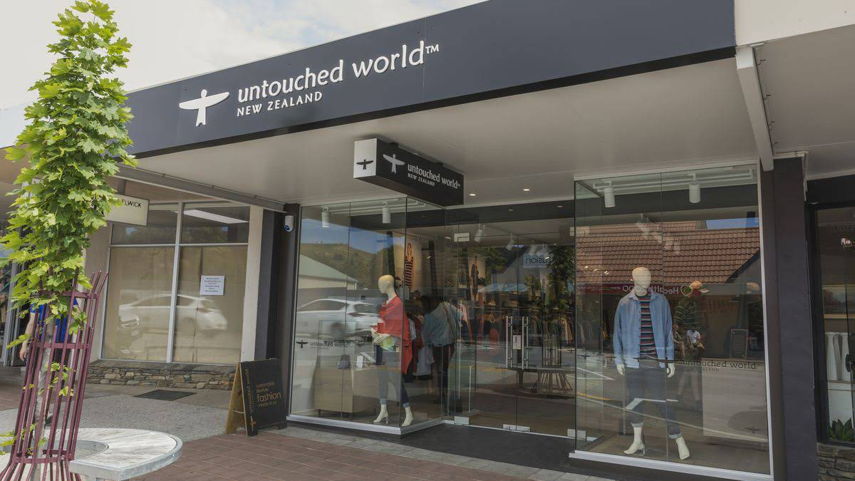 Retail Shopfitters complete new Untouched World Store in Wanaka